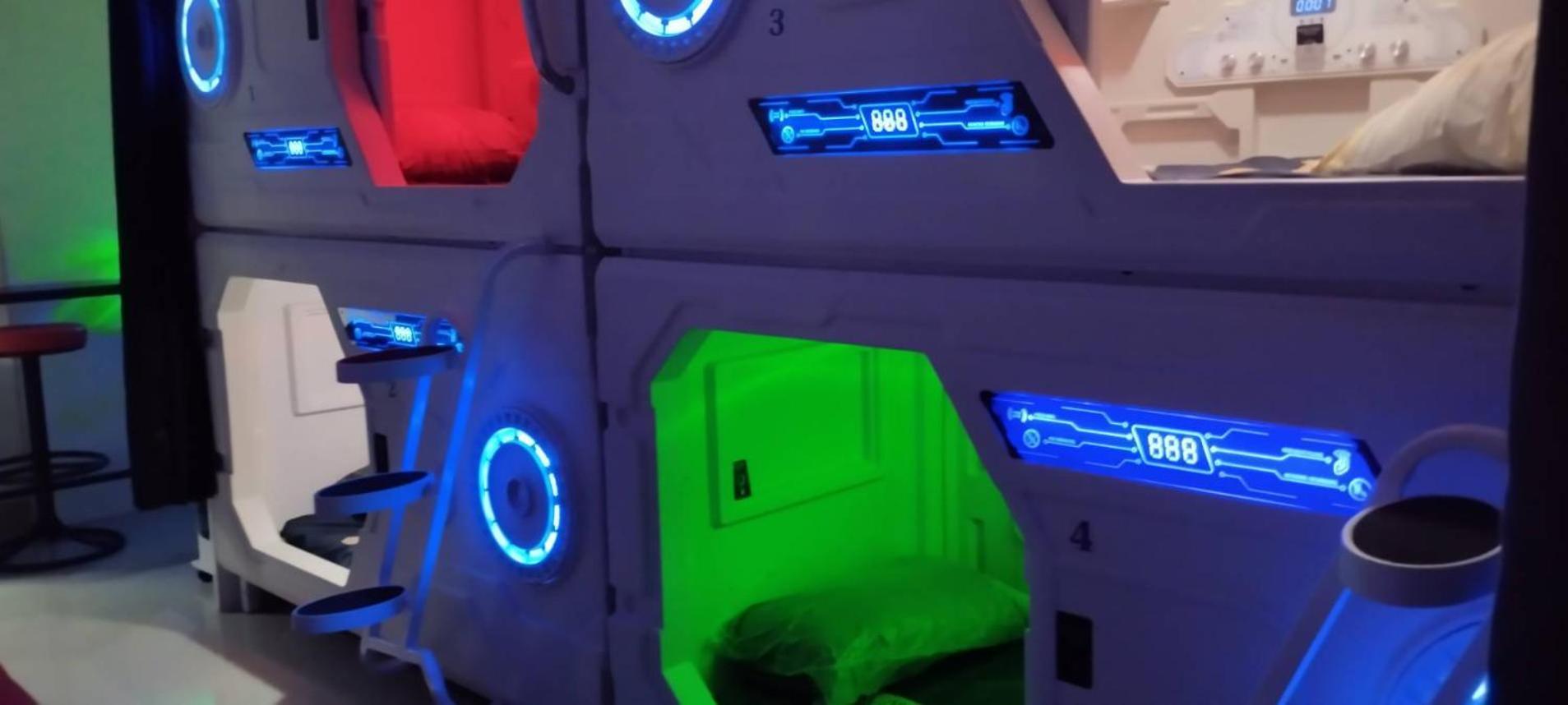 Capsule * Pattaya